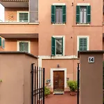 Parrasio House Διαμέρισμα *