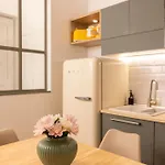 Parrasio House *